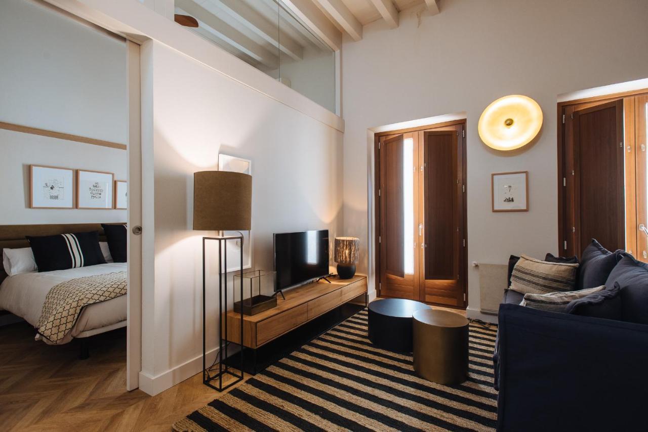 R26 Suites Sevilla חדר תמונה