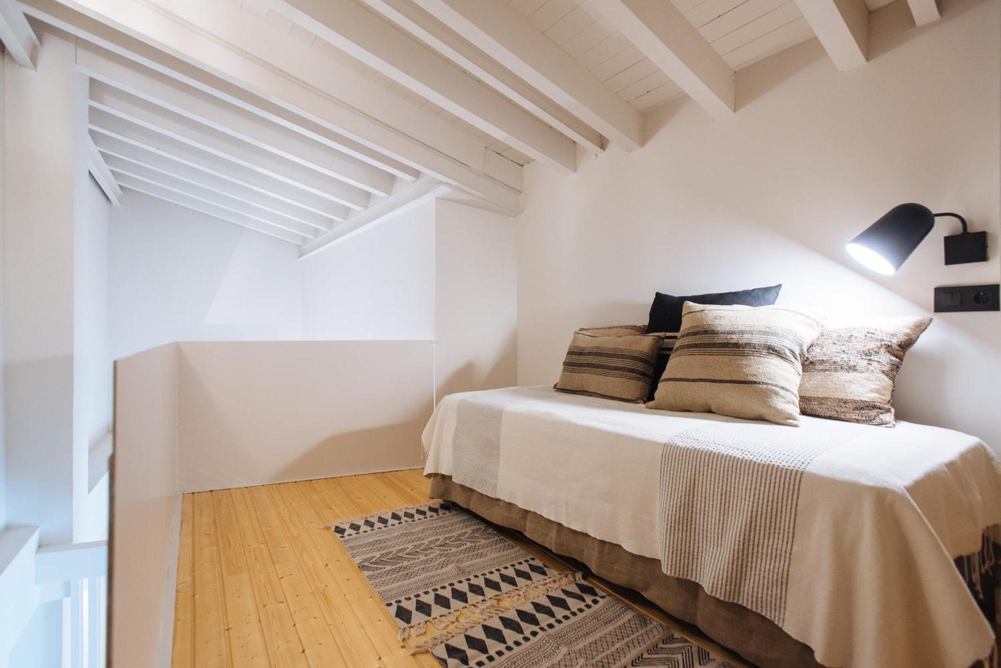 R26 Suites Sevilla חדר תמונה